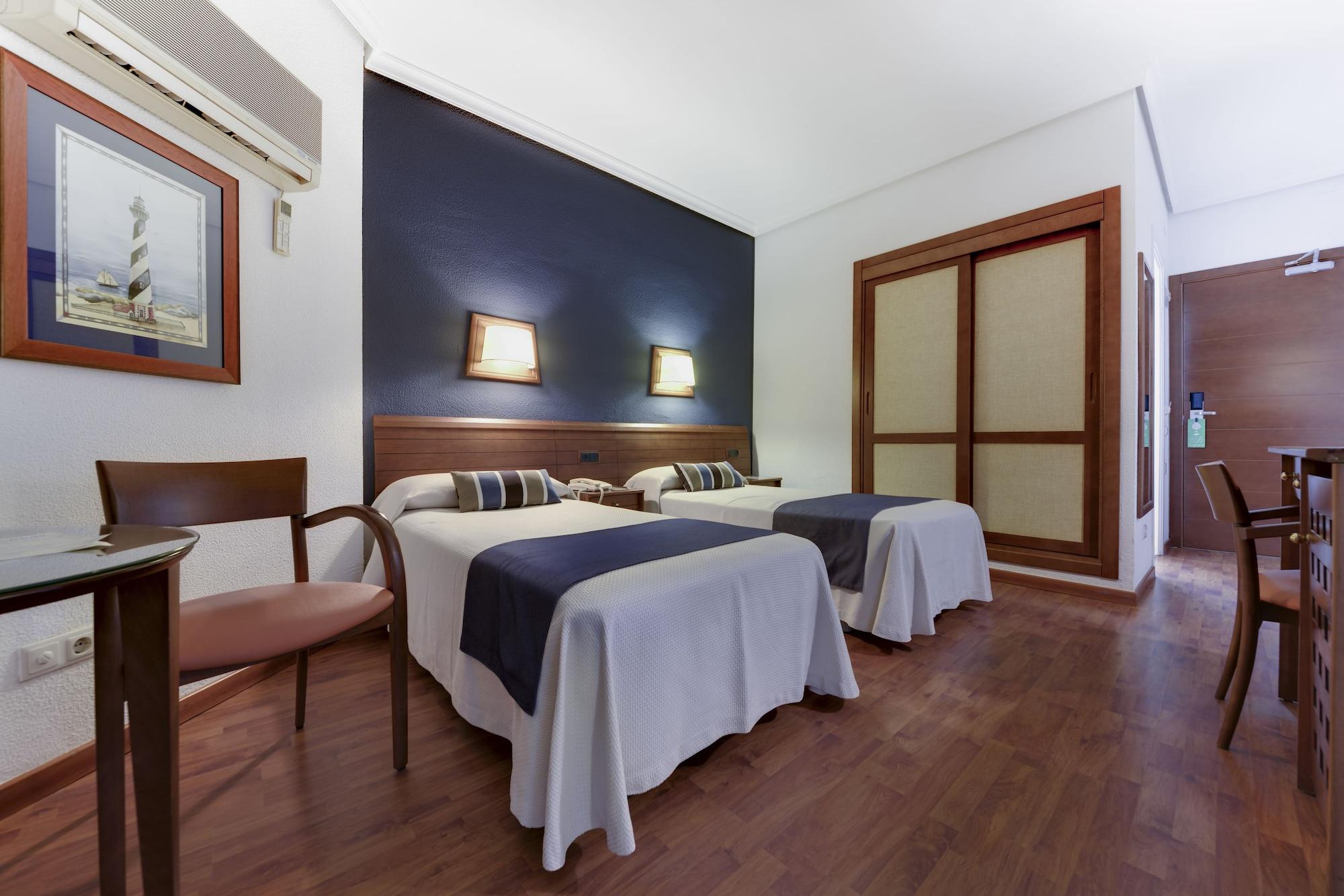 Hotel Puerto Bahia & Spa 엘푸에르토데산타마리아 외부 사진