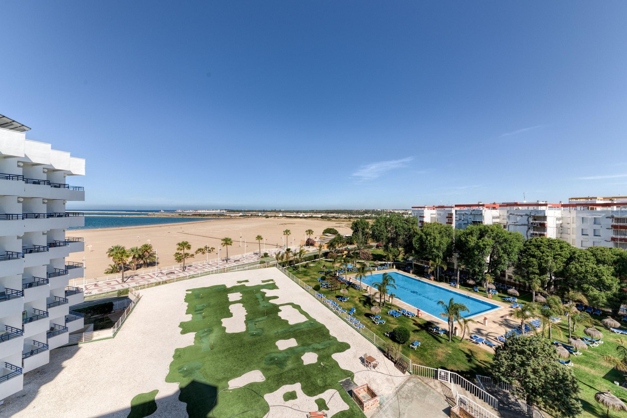 Hotel Puerto Bahia & Spa 엘푸에르토데산타마리아 외부 사진