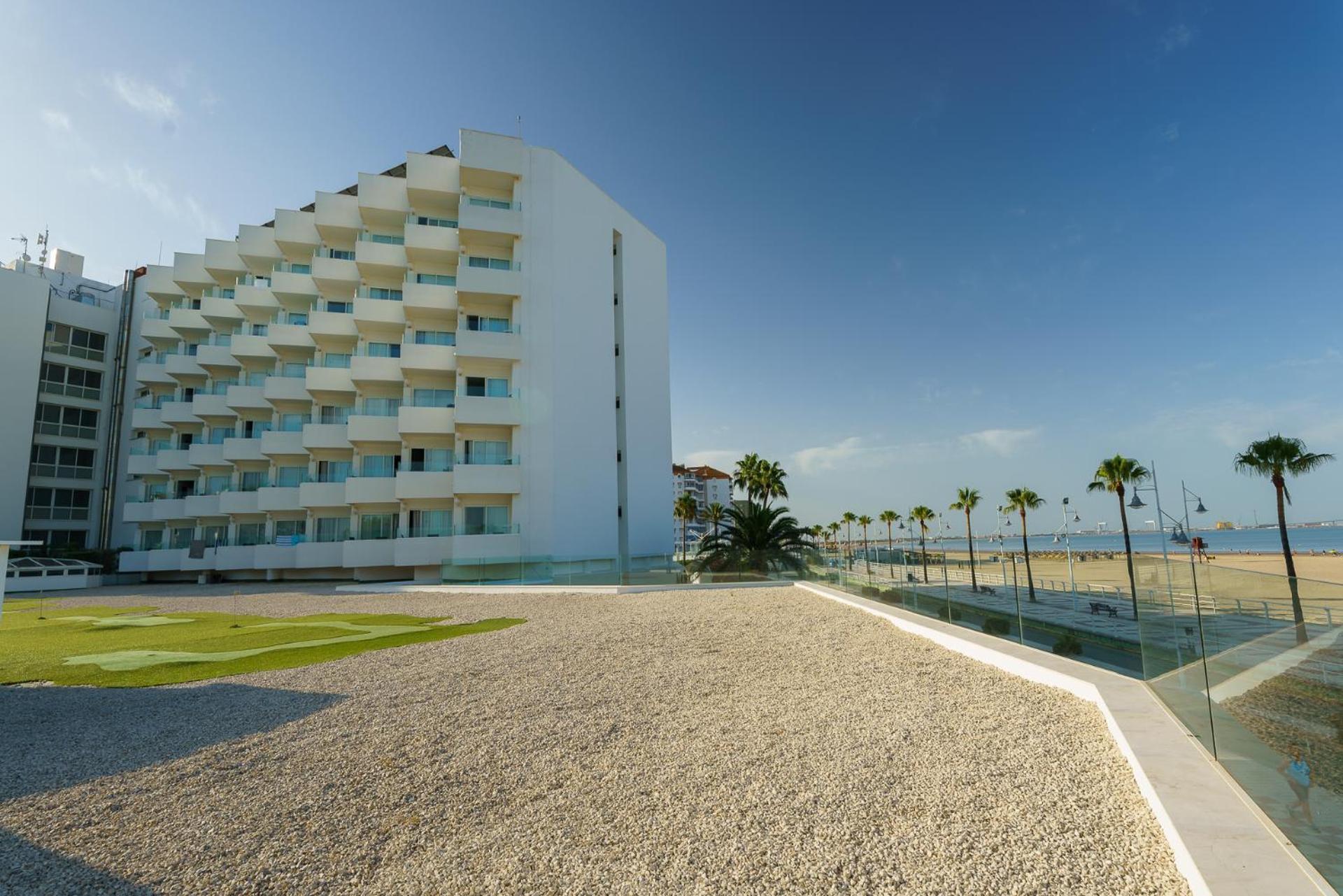 Hotel Puerto Bahia & Spa 엘푸에르토데산타마리아 외부 사진