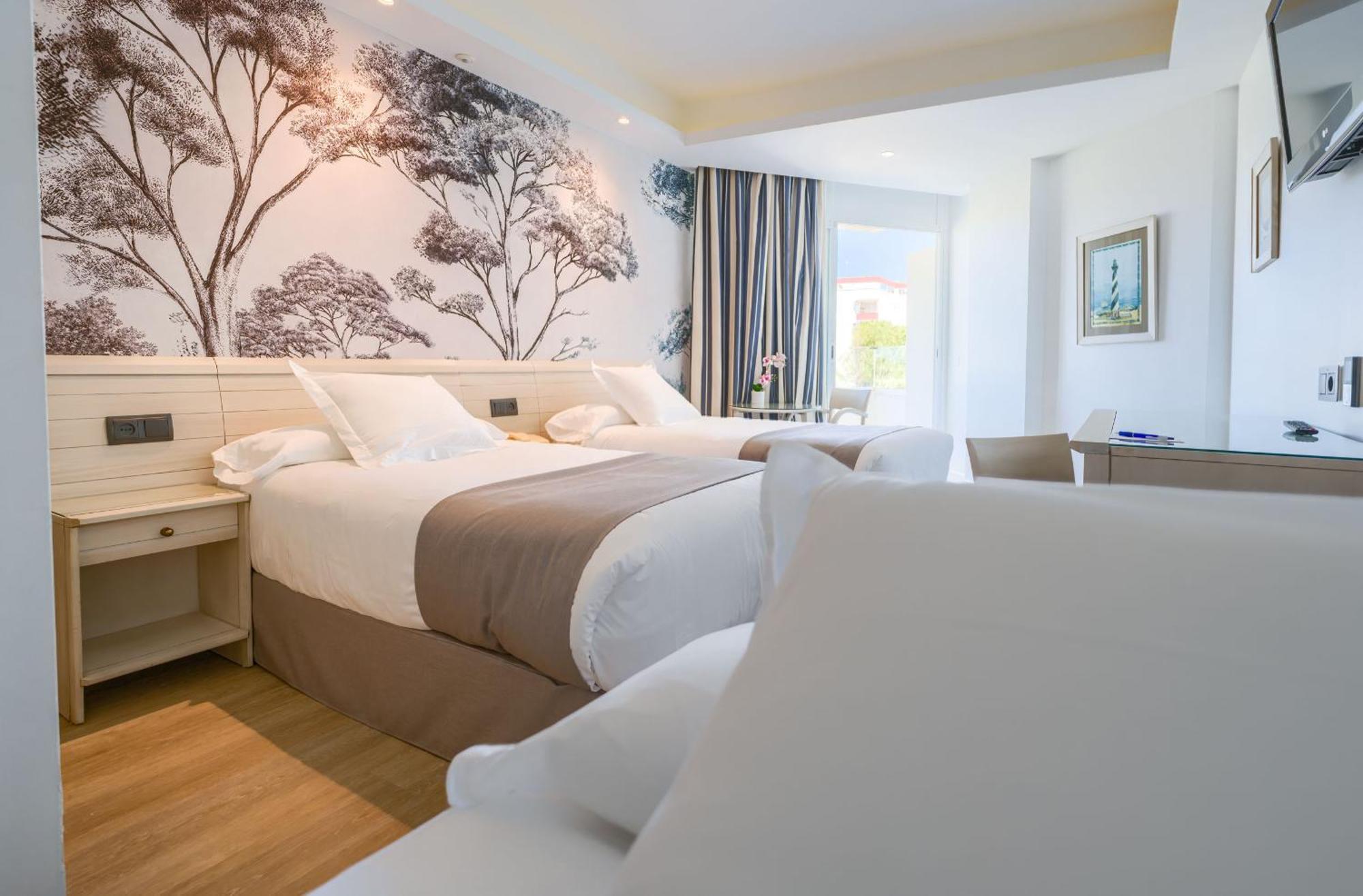 Hotel Puerto Bahia & Spa 엘푸에르토데산타마리아 외부 사진