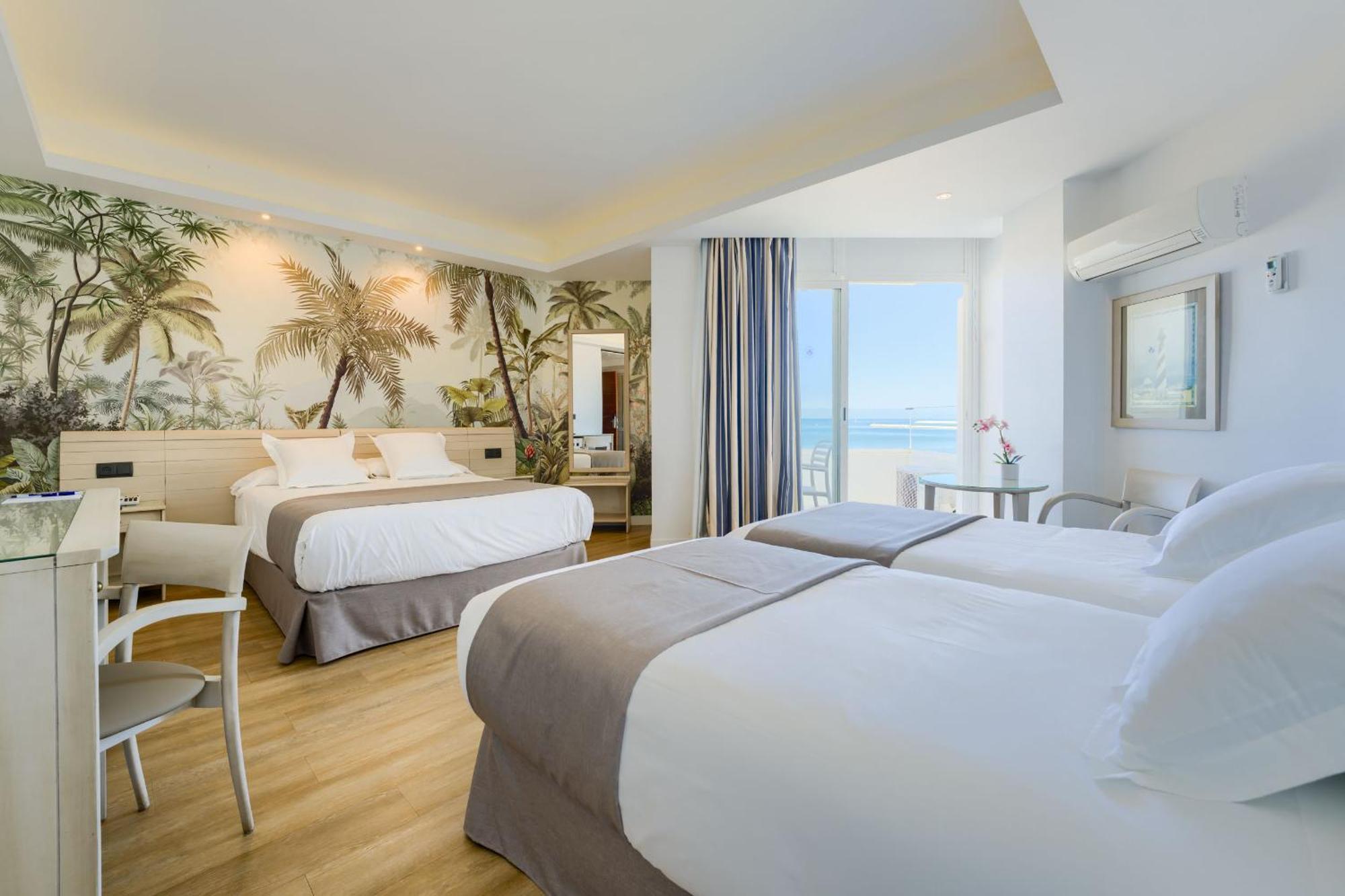 Hotel Puerto Bahia & Spa 엘푸에르토데산타마리아 외부 사진