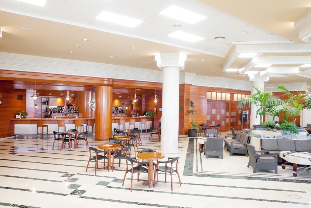 Hotel Puerto Bahia & Spa 엘푸에르토데산타마리아 외부 사진