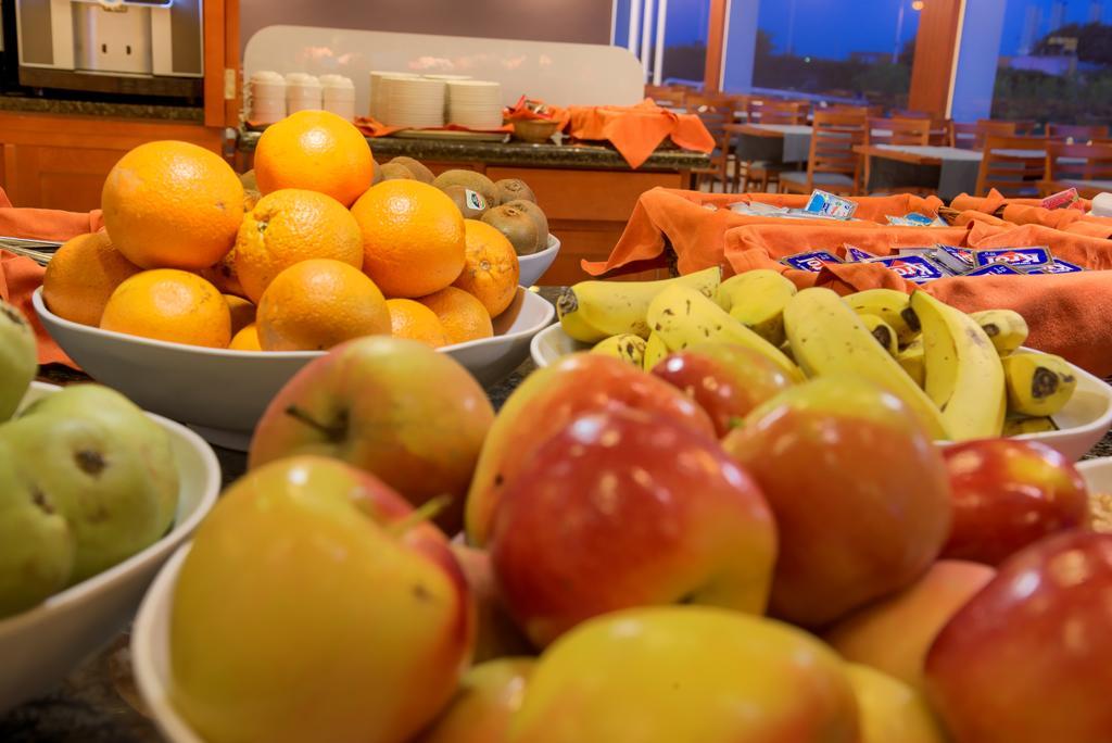 Hotel Puerto Bahia & Spa 엘푸에르토데산타마리아 외부 사진